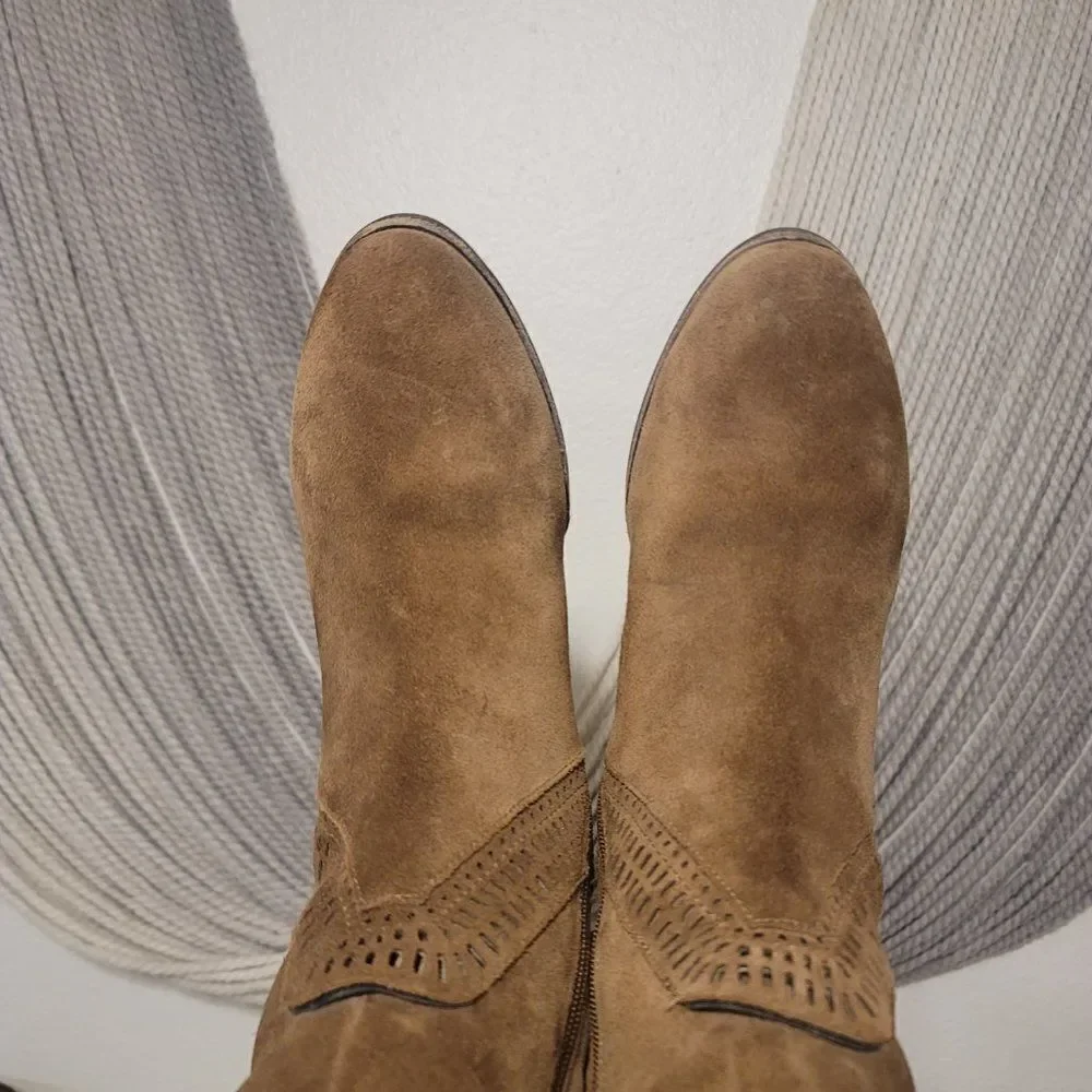 Vince Camuto Karinda Brown Over the Knee Boots Sz 8.5